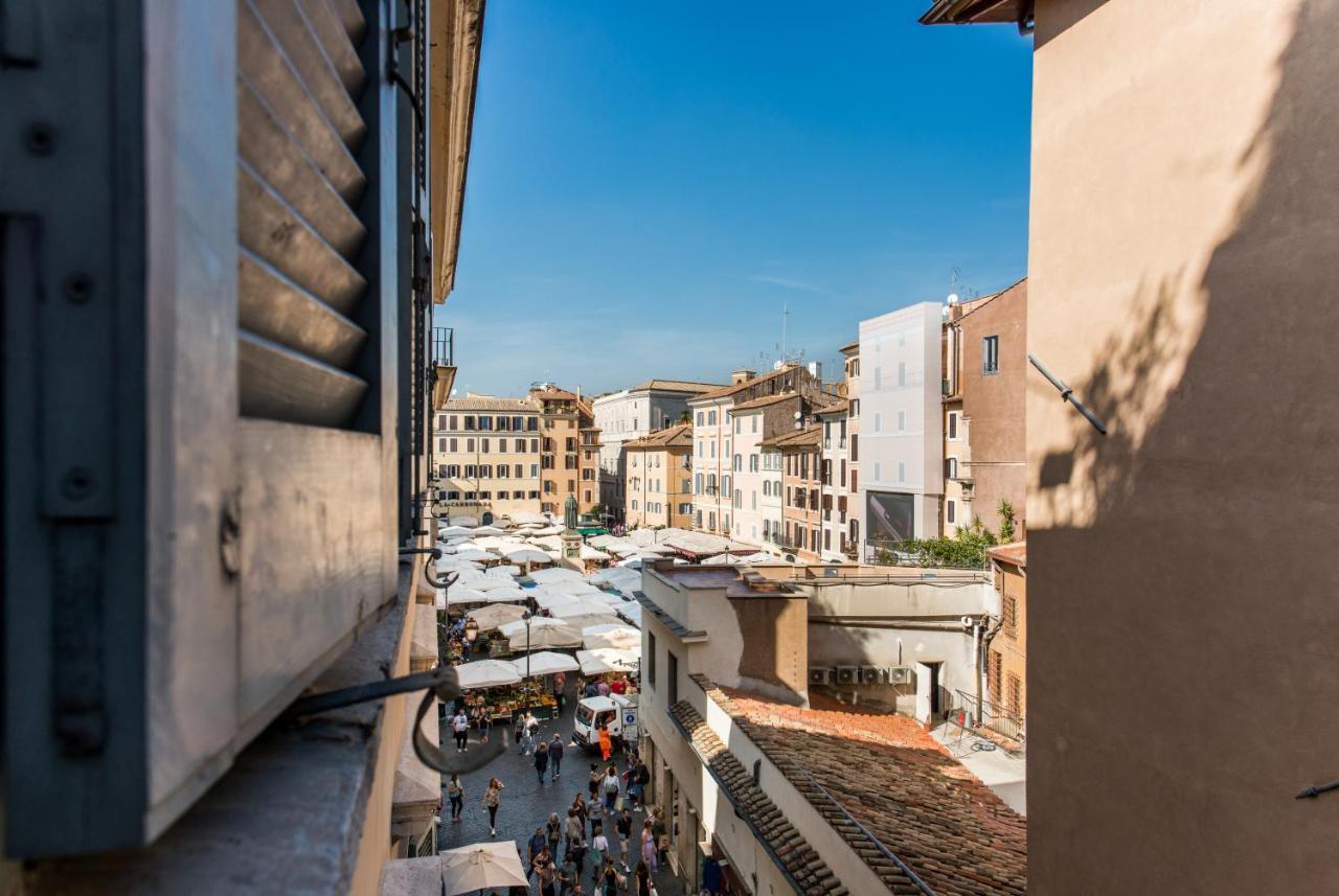 Appartamento Vicolo Delle Grotte Rome Extérieur photo