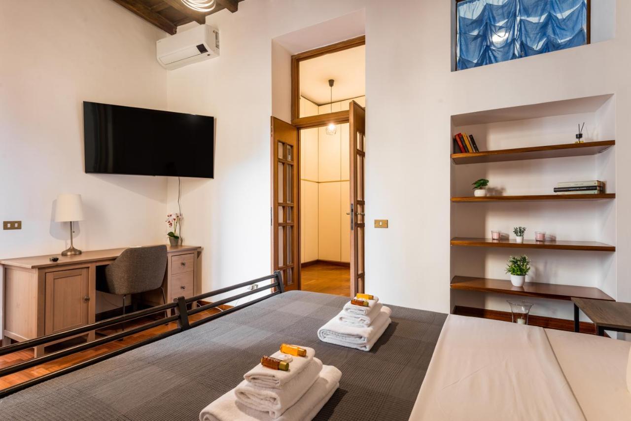 Appartamento Vicolo Delle Grotte Rome Extérieur photo